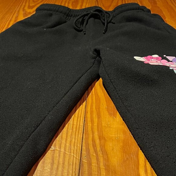 Hello Kitty Racing Sweatpants - Picture 16 of 16
